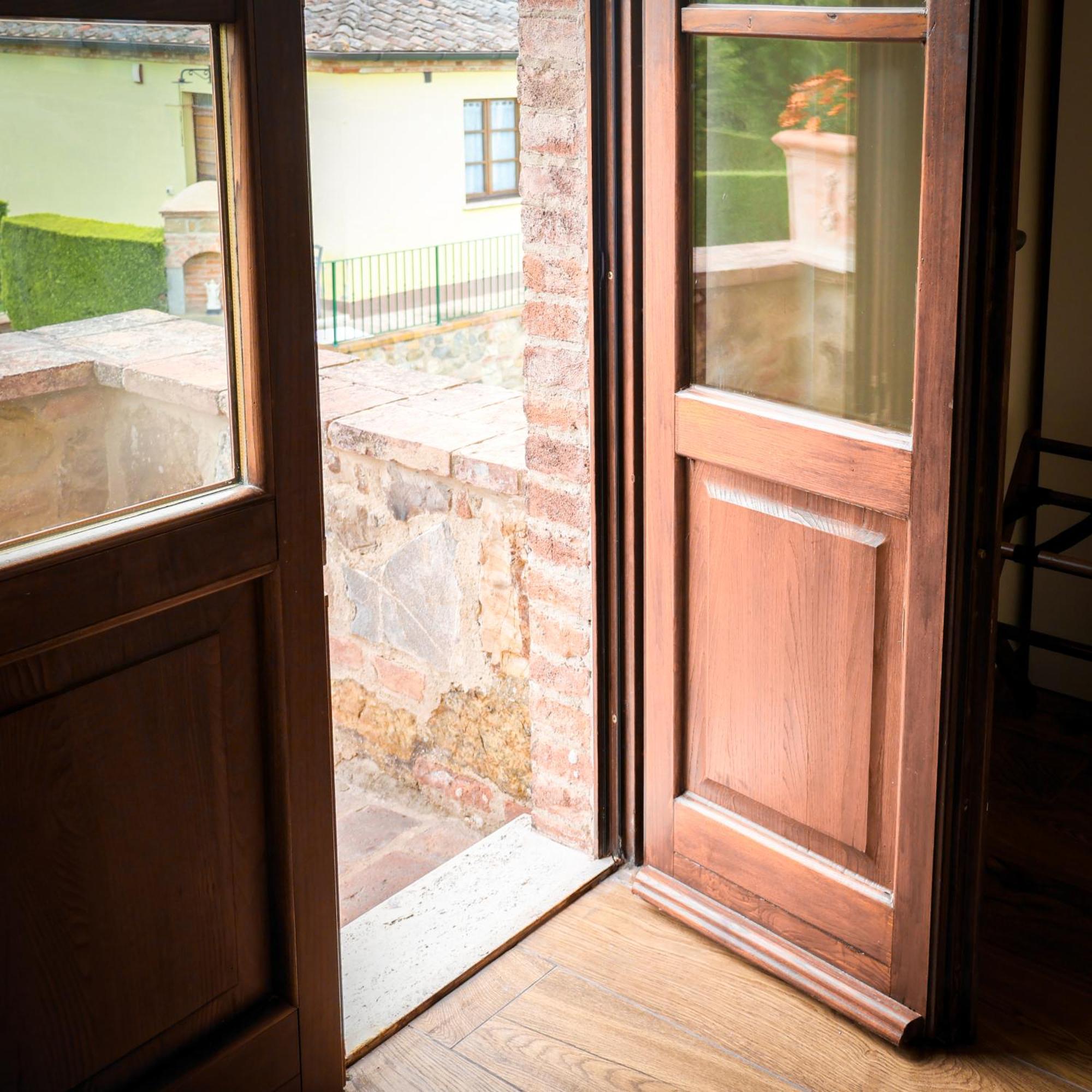 Poggio Paradiso Resort & Spa Montefollonico Eksteriør bilde