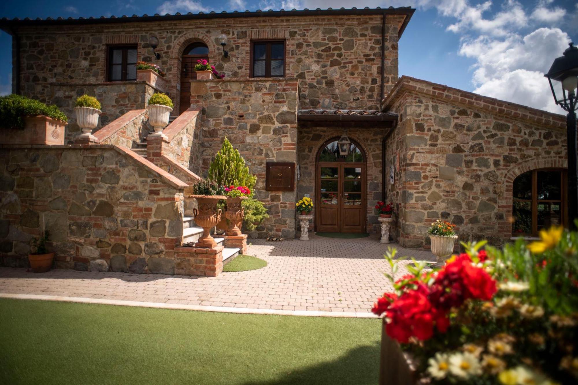 Poggio Paradiso Resort & Spa Montefollonico Eksteriør bilde