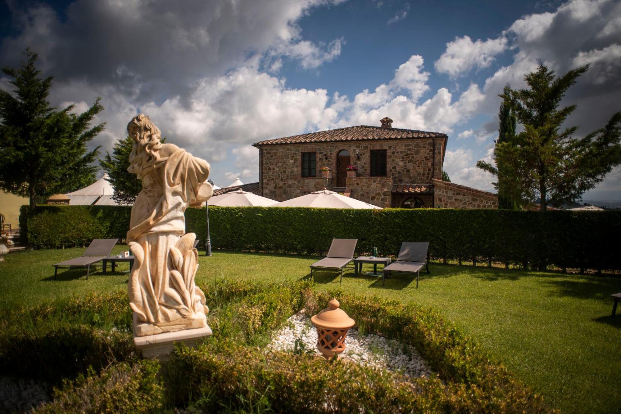 Poggio Paradiso Resort & Spa Montefollonico Eksteriør bilde