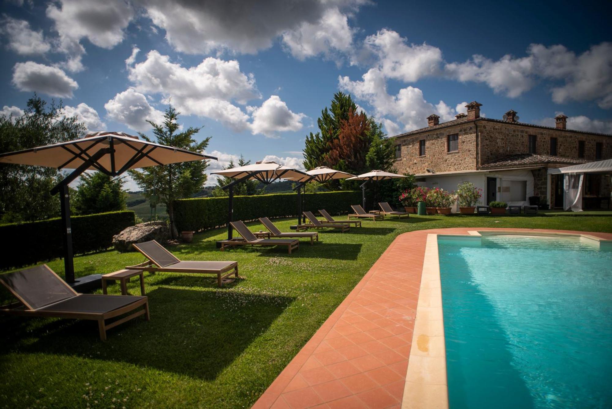 Poggio Paradiso Resort & Spa Montefollonico Eksteriør bilde