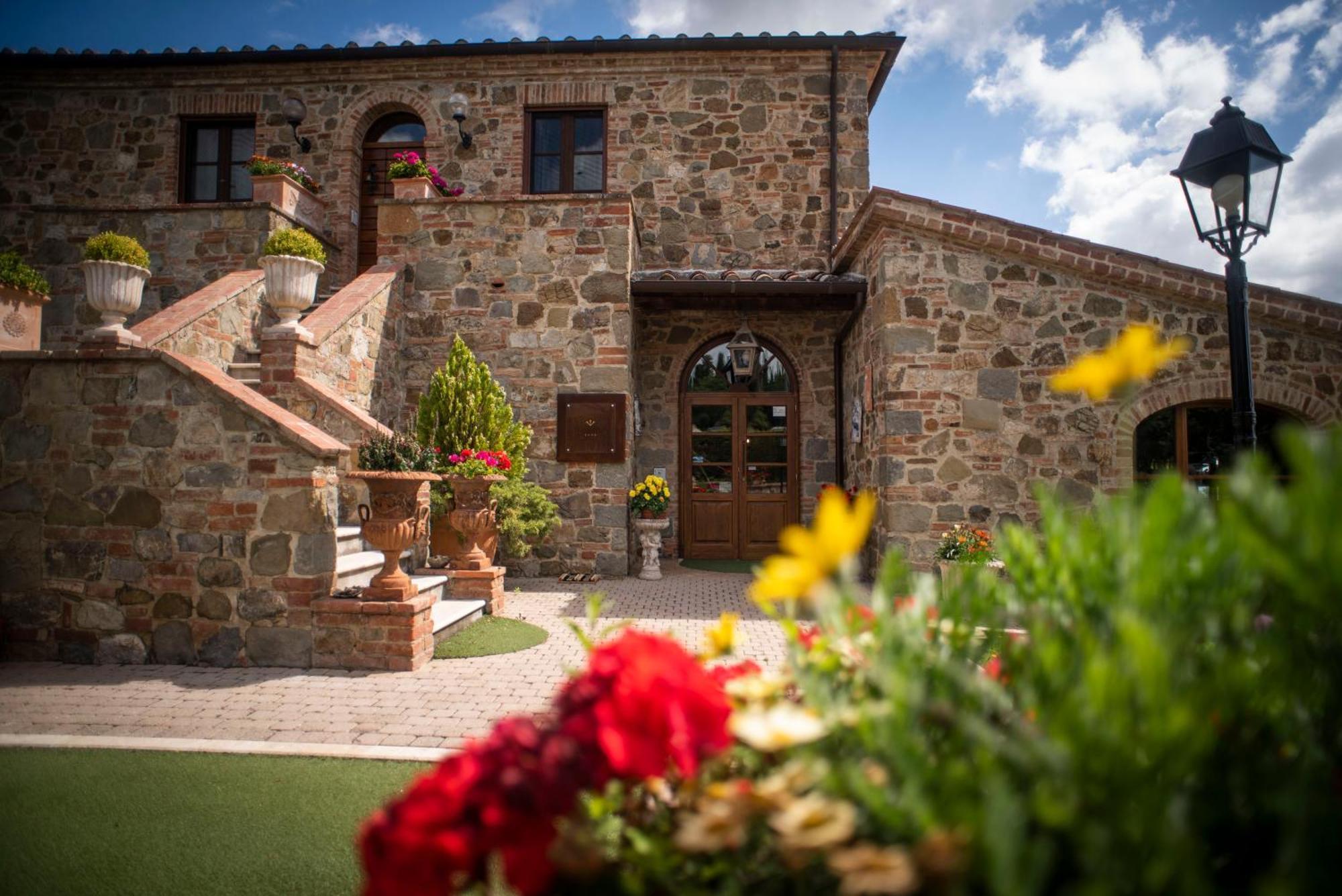 Poggio Paradiso Resort & Spa Montefollonico Eksteriør bilde