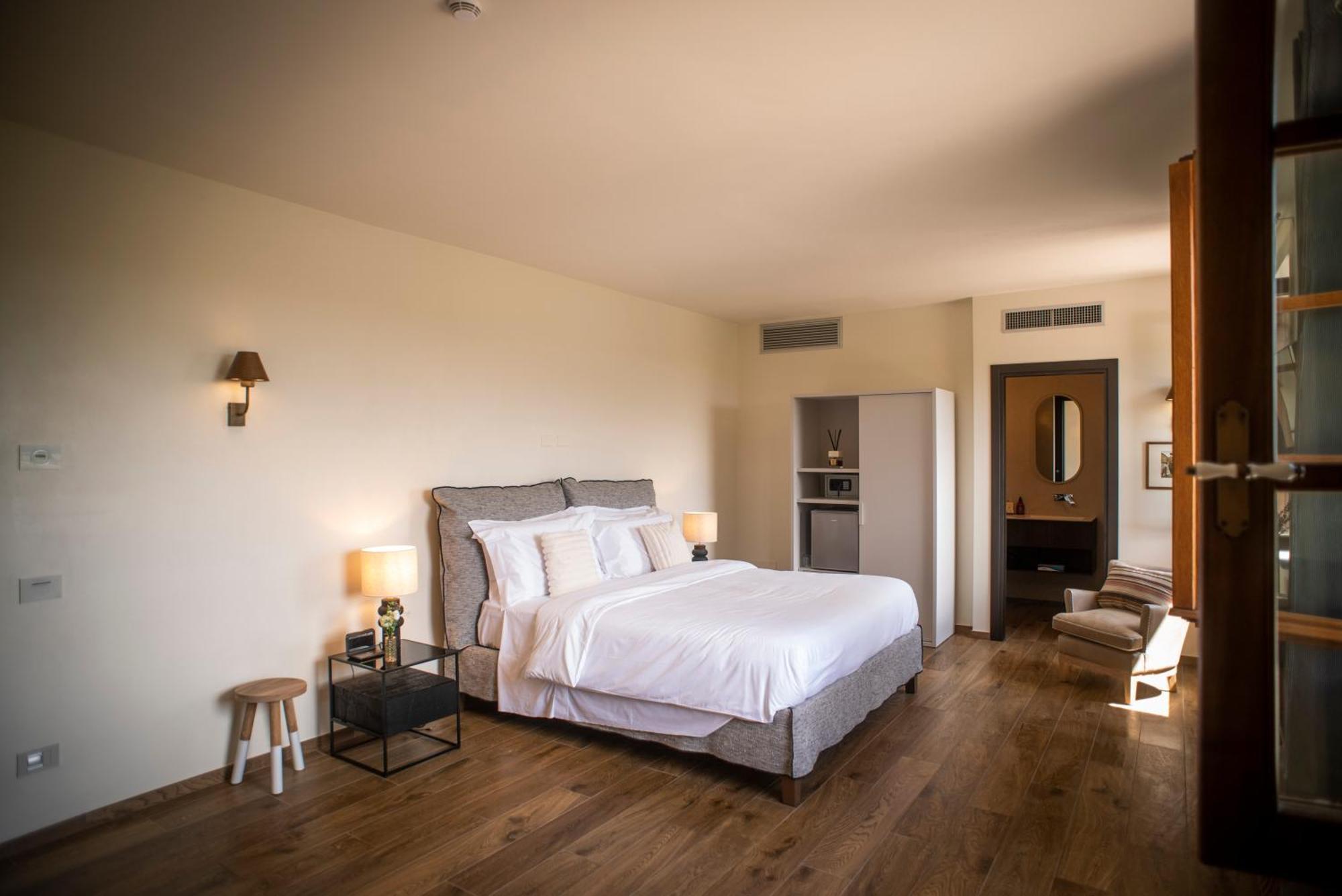 Poggio Paradiso Resort & Spa Montefollonico Eksteriør bilde