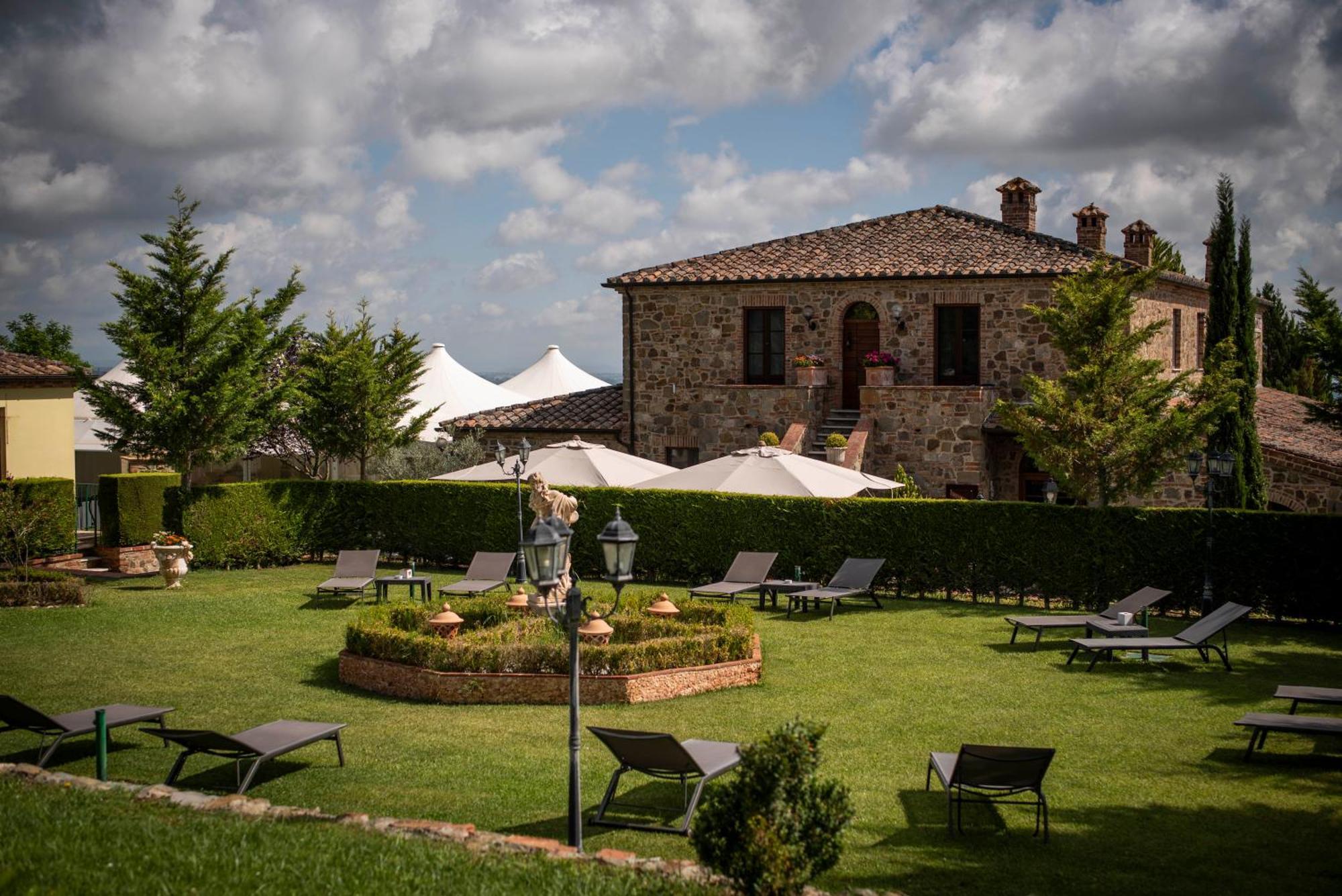 Poggio Paradiso Resort & Spa Montefollonico Eksteriør bilde
